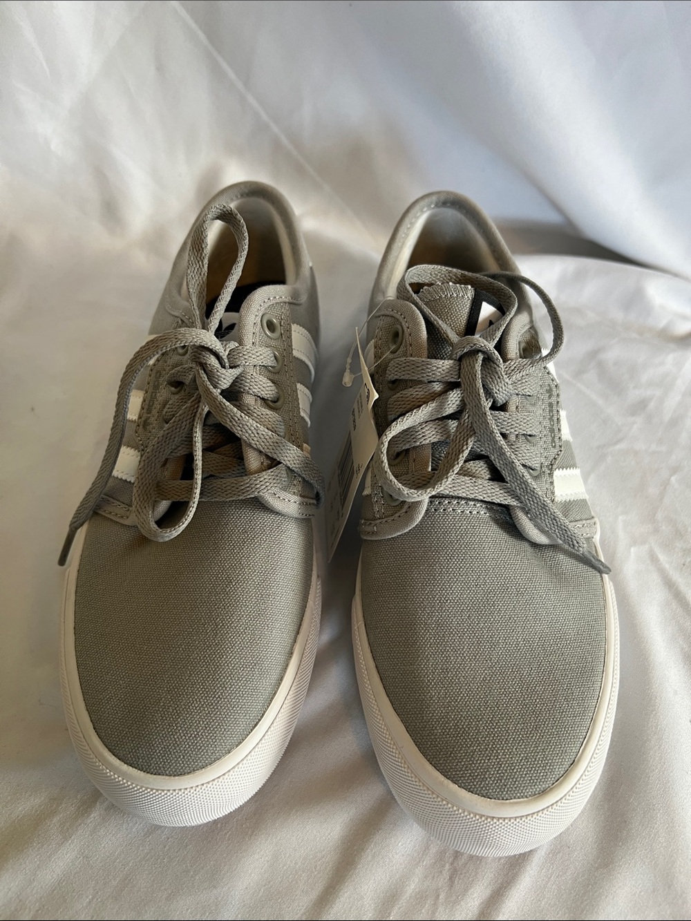 adidas Kids Light Gray Canvas Sneakers with White Stripes New With Tags No Box